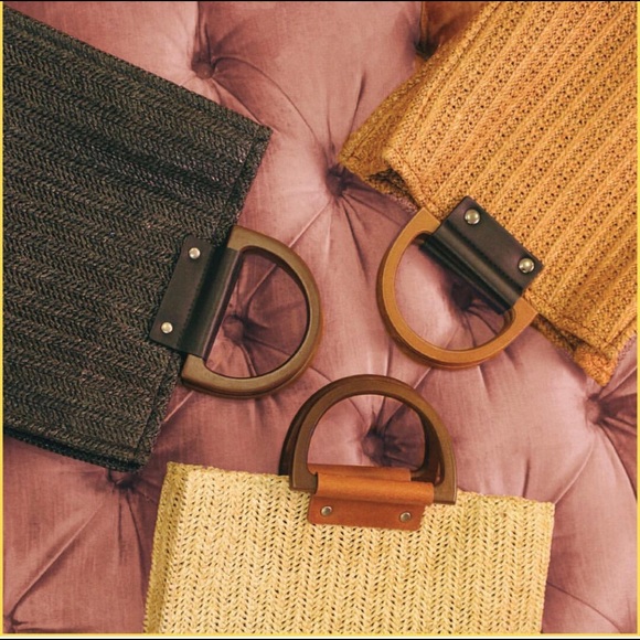 Most Wanted USALeather Trim WoodenStraw Satchel - Picture 2 of 7